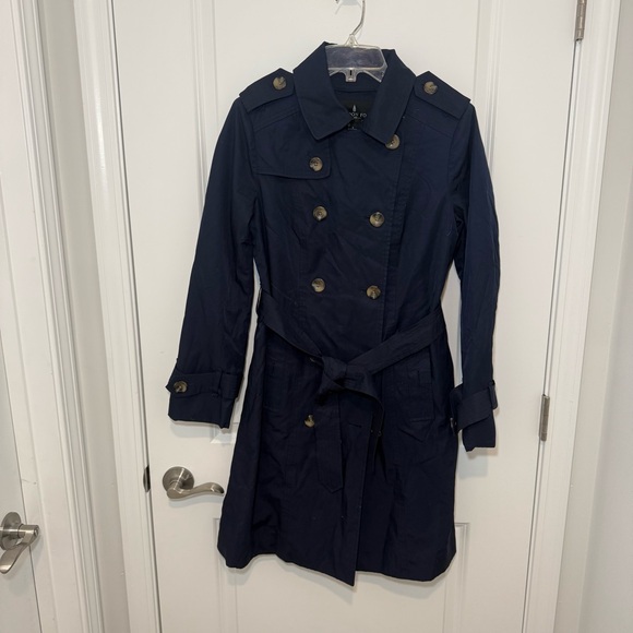 London Fog Jackets & Blazers - London Fog Women's Double-Breasted Trench Coat Navy Blue sz: S